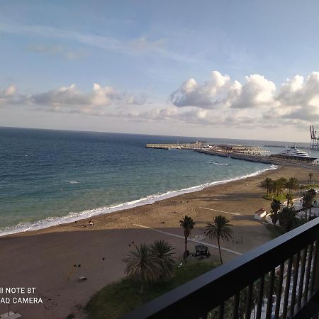 Espectaculares Vistas Al Mar Playa Malagueta Lägenhet Málaga Exteriör bild