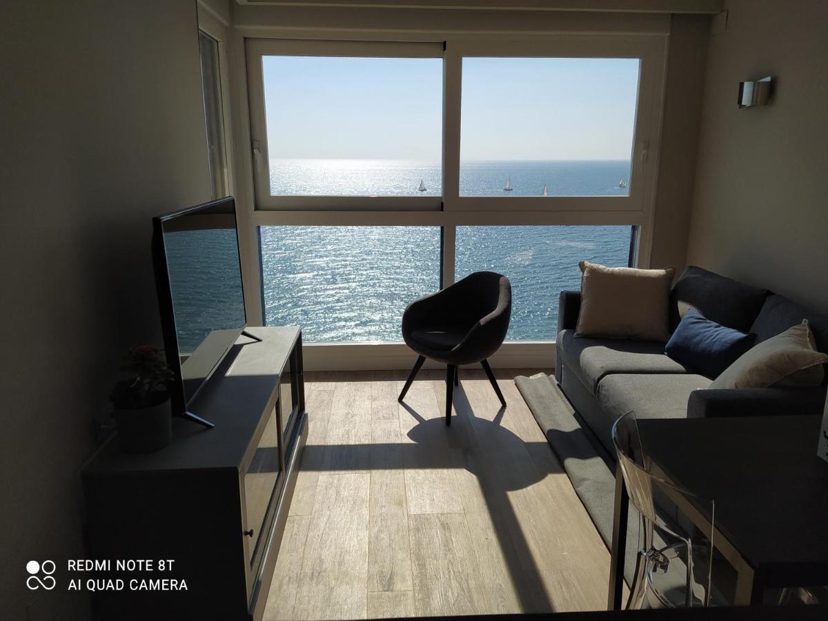 Espectaculares Vistas Al Mar Playa Malagueta Lägenhet Málaga Exteriör bild