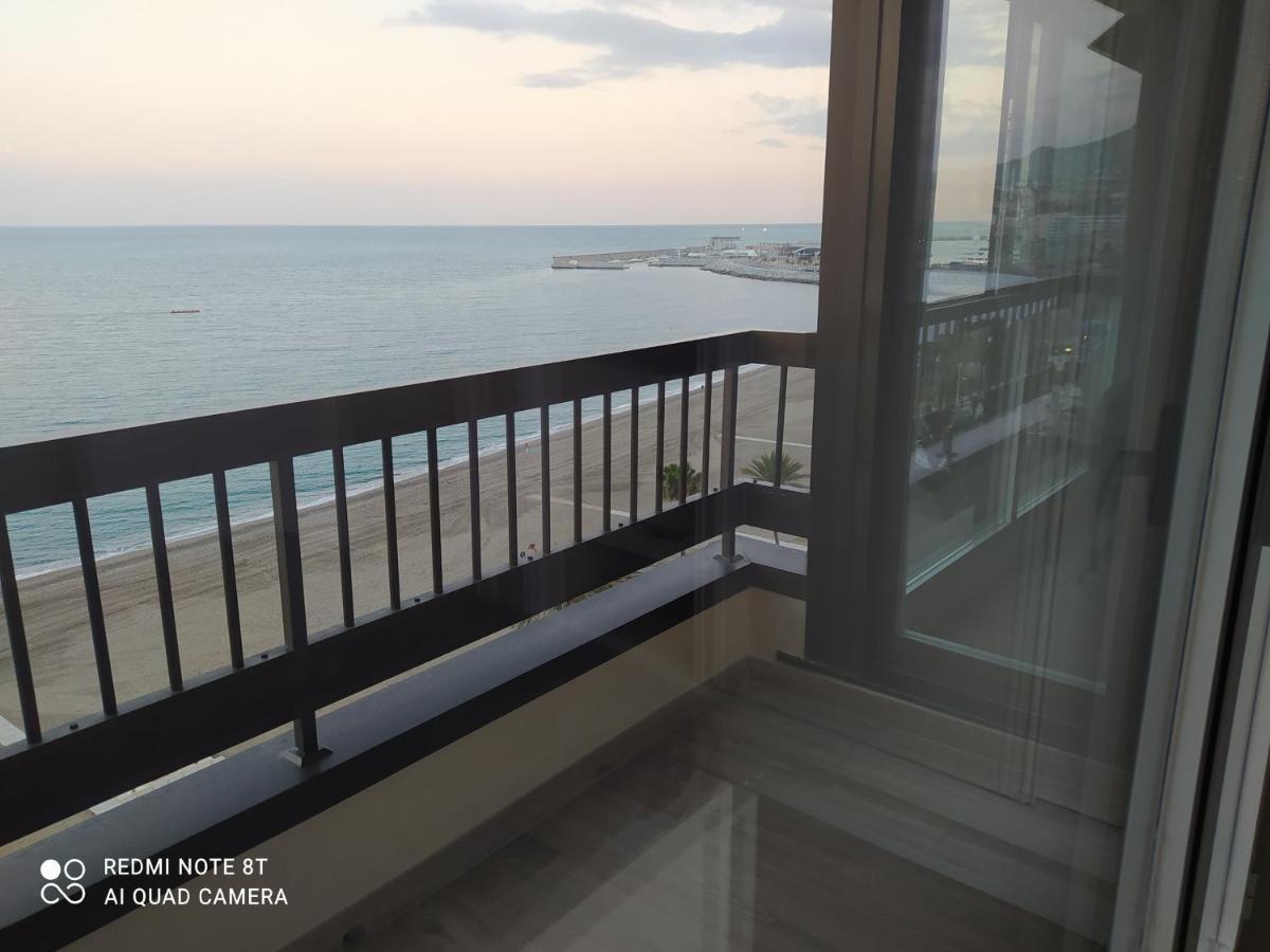 Espectaculares Vistas Al Mar Playa Malagueta Lägenhet Málaga Exteriör bild
