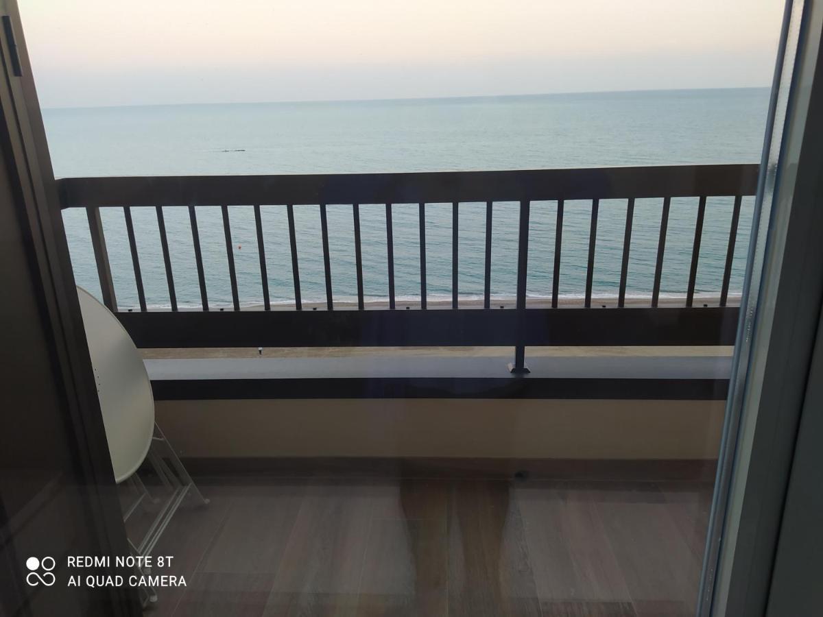 Espectaculares Vistas Al Mar Playa Malagueta Lägenhet Málaga Exteriör bild